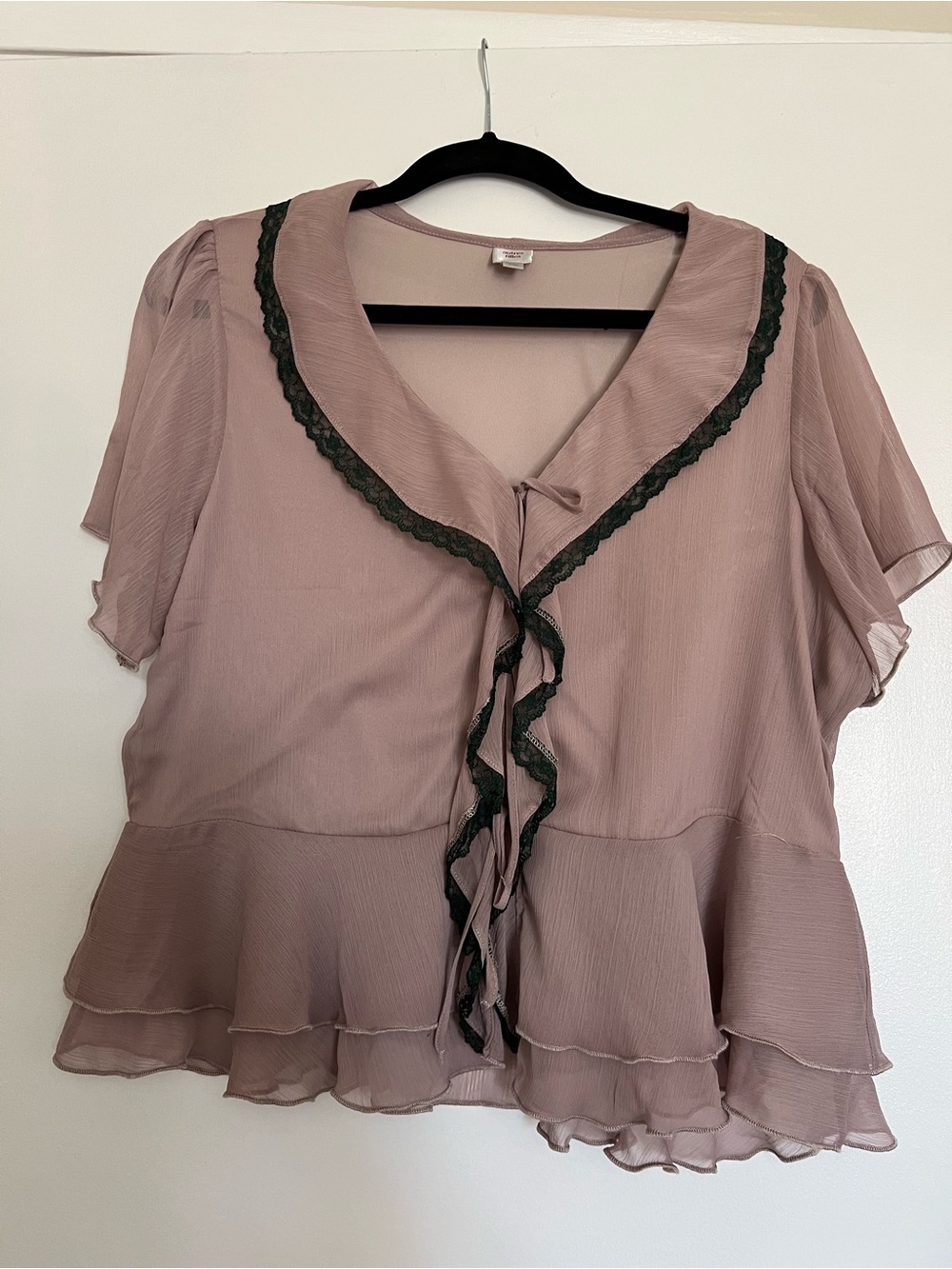 Mauve Ruffle-Trim Chiffon Blouse with Contrast Lace